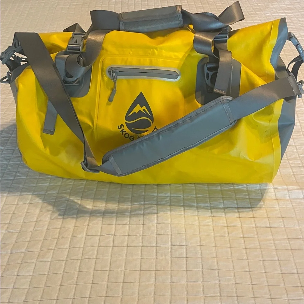 Skog A Kust Yellow Waterproof Duffel Bag sports travel 60L new